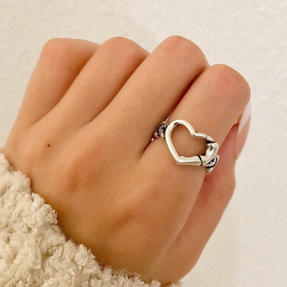 Jewelry - 925 Sterling Silver Minimalist Heart Ring Silver Vintage Boho Geometric Ring